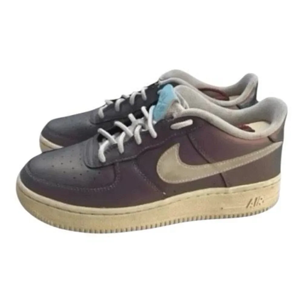 Nike Air Force 1 Low 07 LV8 Iced Lilac Summit Sneakers Size Youth 4.5Y Casual